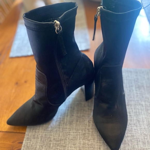 Chinese Laundry boots - Picture 2 of 3